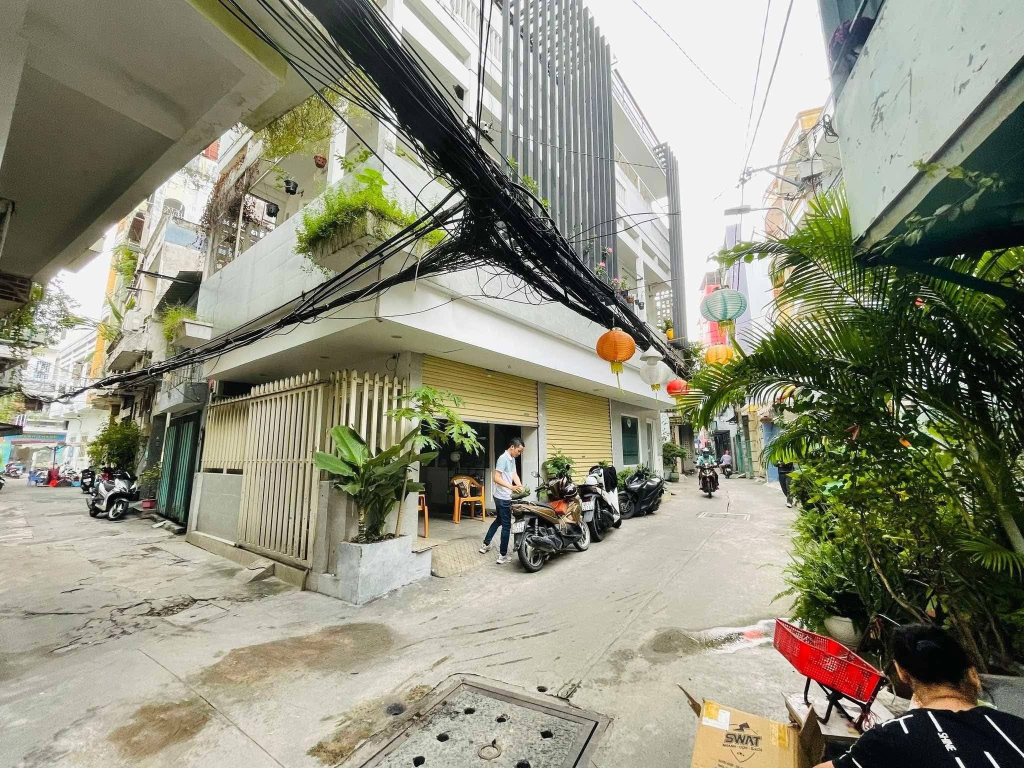 🈴QUẬN 10-TRẦN MINH QUYỀN-LÔ GÓC-ÔTÔ NẰM NHÀ-55m²-3 TẦNG-CHỈ 8.7 TỶ🍀 - Ảnh chính